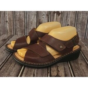 Sz 37 D / 6-6.5 Finn Comfort Jersey Soft Footbed Mahogany Brown Sandals Worn 2X!